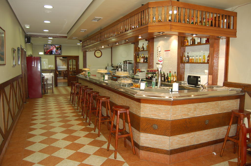 Bar Pension Restaurante Bidasoa Irun Exteriér fotografie